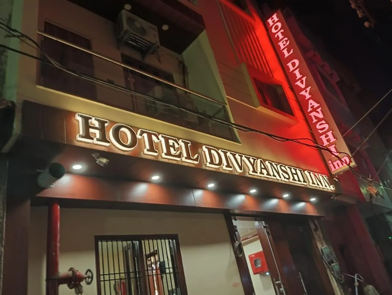 Hotel Divyanshi Inn Varanasi